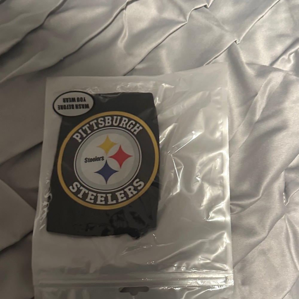 Pittsburg Steelers Black Face Mask - Picture 1 of 2